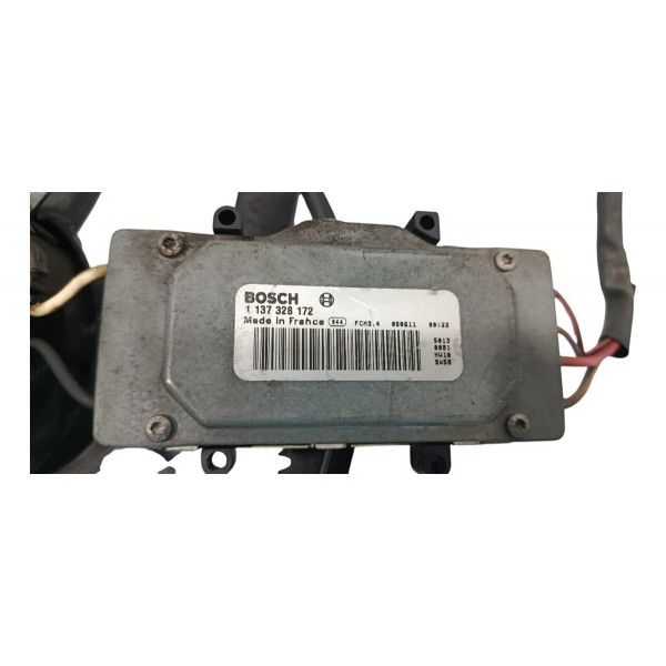 Eletroventilador Volkswagen Touareg 2014