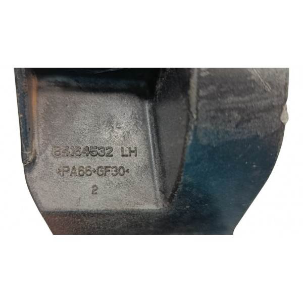 Suporte Esquerdo Radiador Chevrolet Equinox 2018 Preto