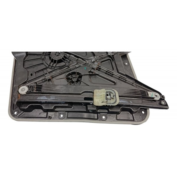 Máquina Vidro Dianteira Esquerda Byd Song Plus 24/25