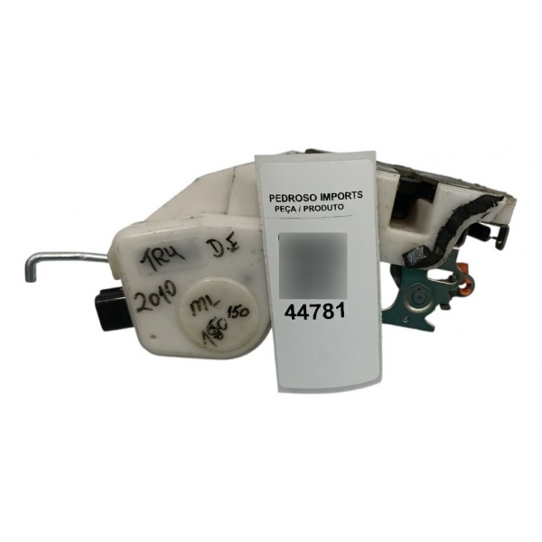 Fechadura Porta Dianteira Esquerda Mitsubishi Tr4 2010