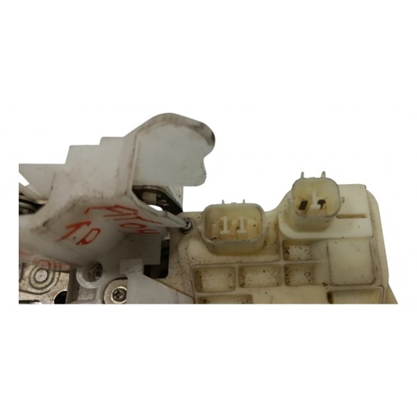 Fechadura Porta Traseira Direita Honda Fit 2004