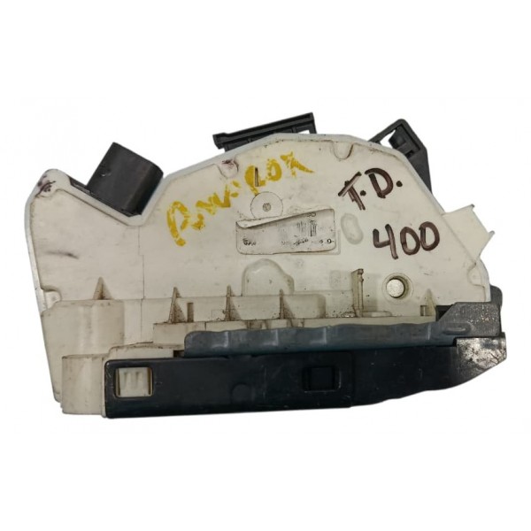 Fechadura Porta Traseira Direita Volkswagen Amarok 2010