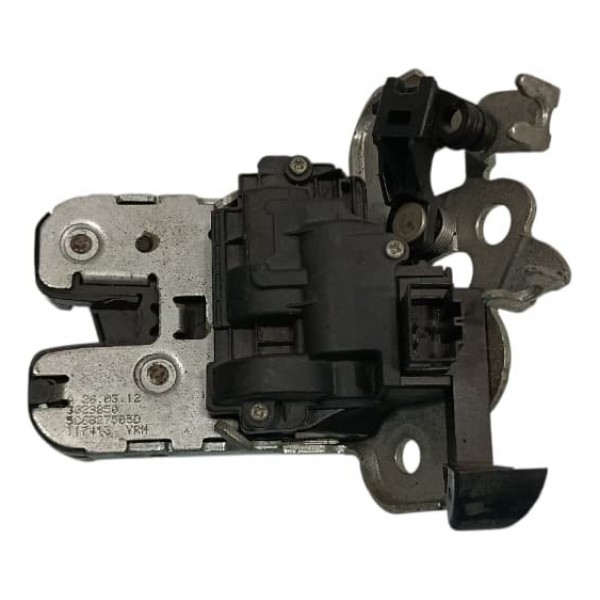 Fechadura Tampa Traseira Volkswagen Jetta 2013