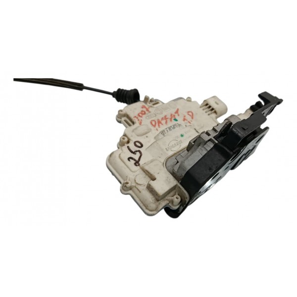 Fechadura Porta Traseira Direita Volkswagen Passat 2007