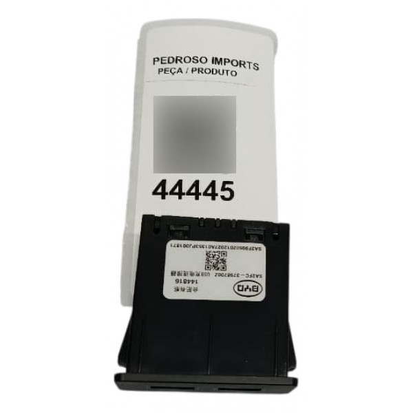 Tomada Usb Byd Song Plus 24/25