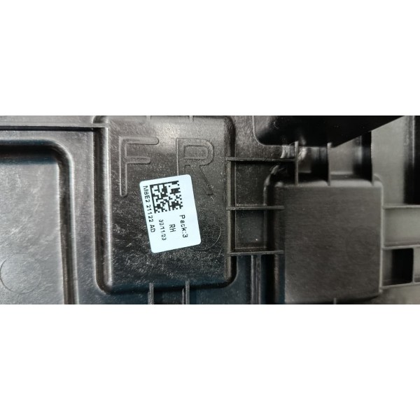 Moldura Interna Porta Diant Dir Range Rover Sport 3.0 2024 Preto