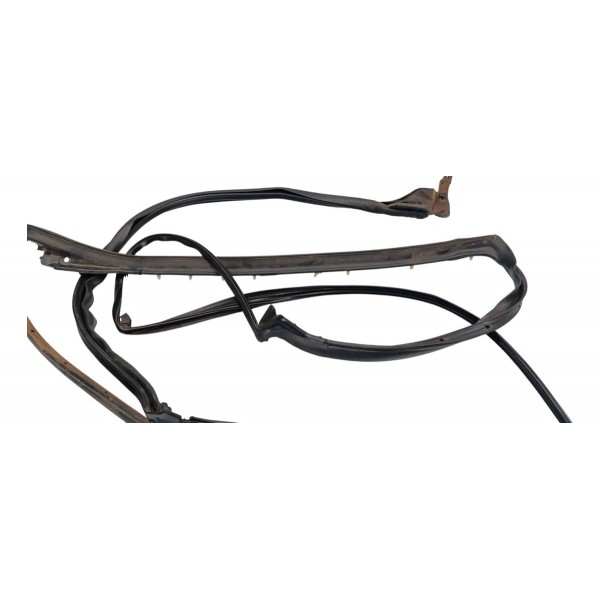 Borracha Pestana Porta Tras Esq Range Rover Sport 3.0 2024