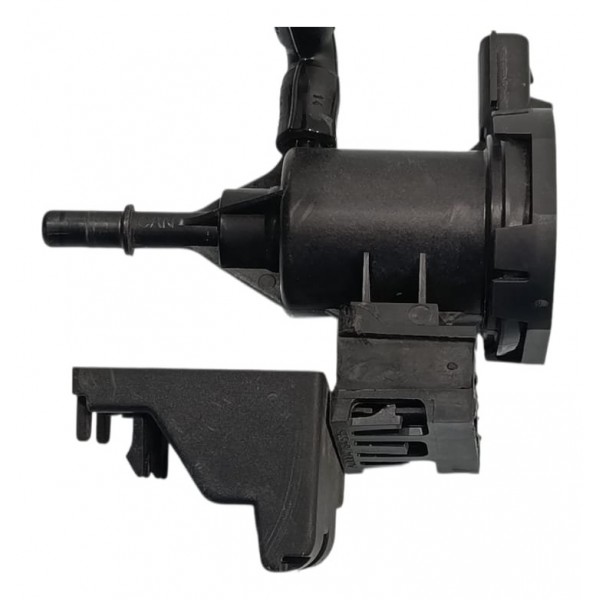 Válvula Canister Mercedes C180 2017 A0004760600