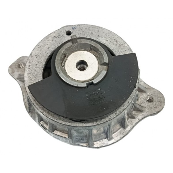 Coxim Do Motor Lado Direito Mercedes C180 2017
