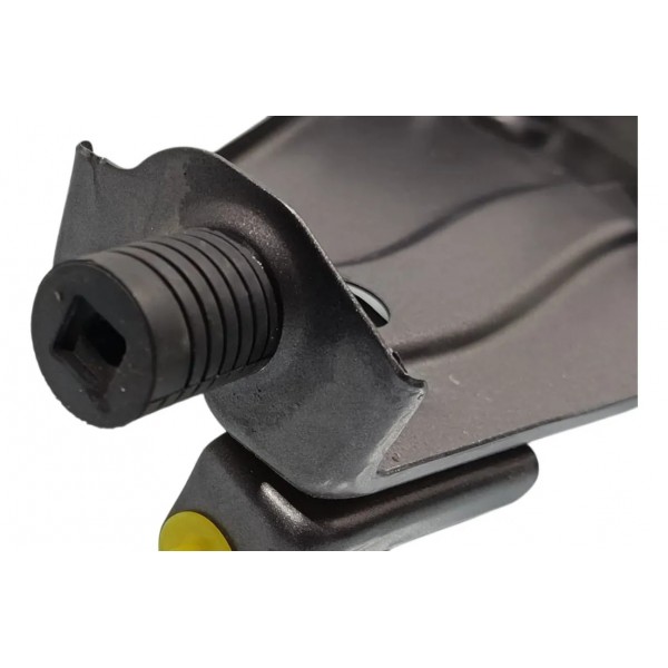 Suporte Painel Frontal Esquerdo Corolla Cross Hybrid 2024