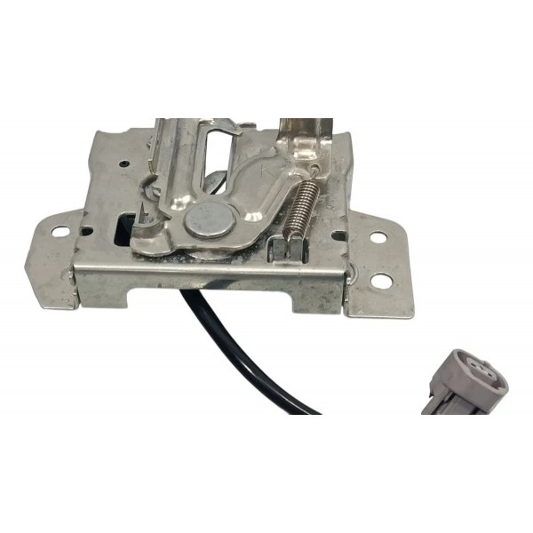 Fechadura Capo Mitsubishi Eclipse Cross 1.5 2025