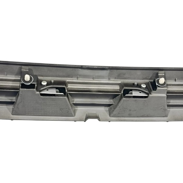 Aplique Tampa Traseira Mitsubishi Eclipse Cross 1.5 2025 Prateado