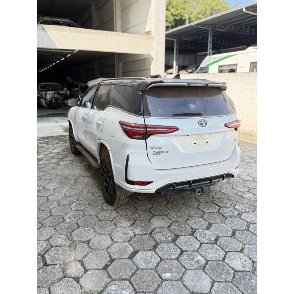 SUCATA TOYOTA HILUX SW4 GRS A4MD