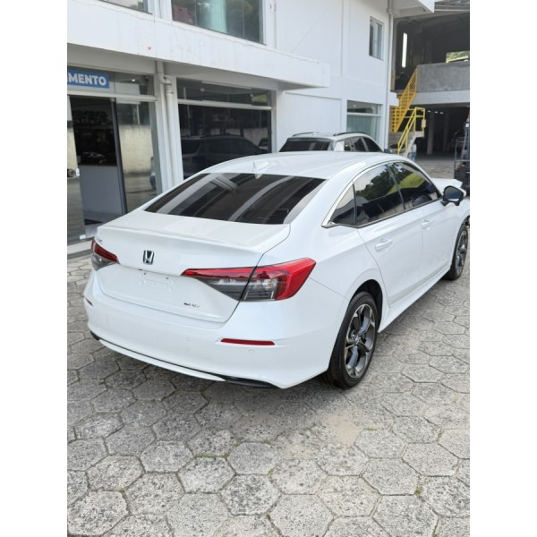SUCATA Honda Civic Touring 2.0 HEV 2024