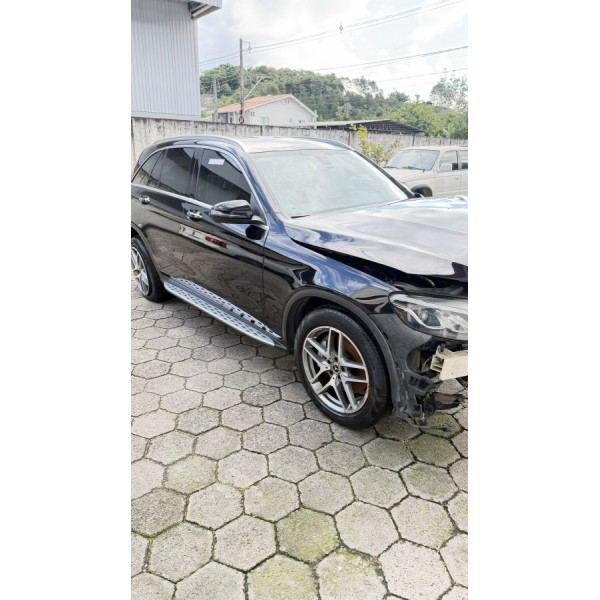 SUCATA GLC 250 4MATIC