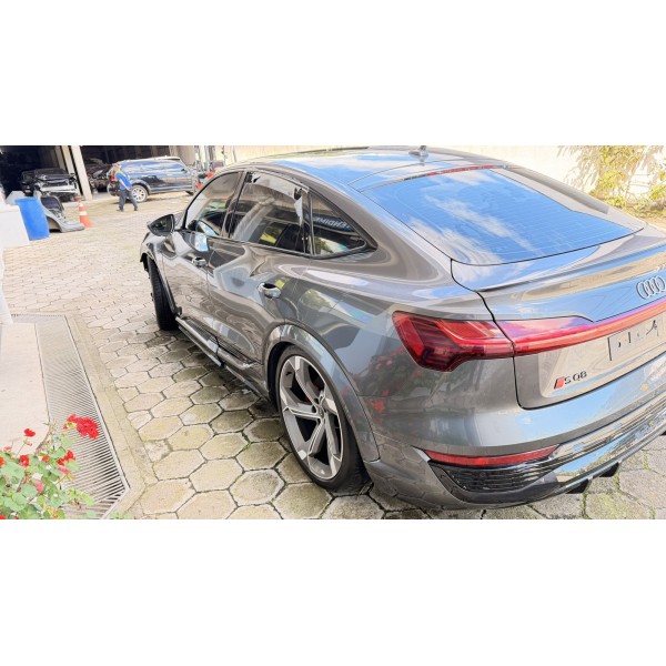 SUCATA AUDI SQ8 SB E TRON