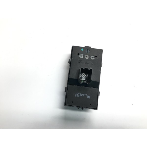 Comando Vidros Gm Tracker Ltz 1.8 2015