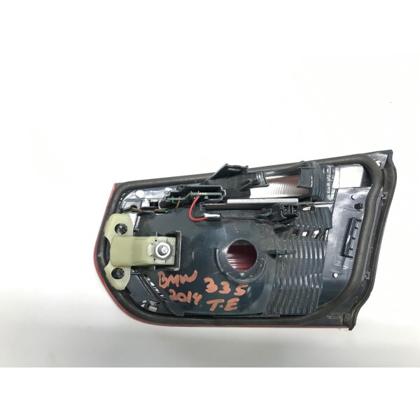 Sinaleira Traseira Esquerda Capô Bmw 335 2013 - Esquerdo