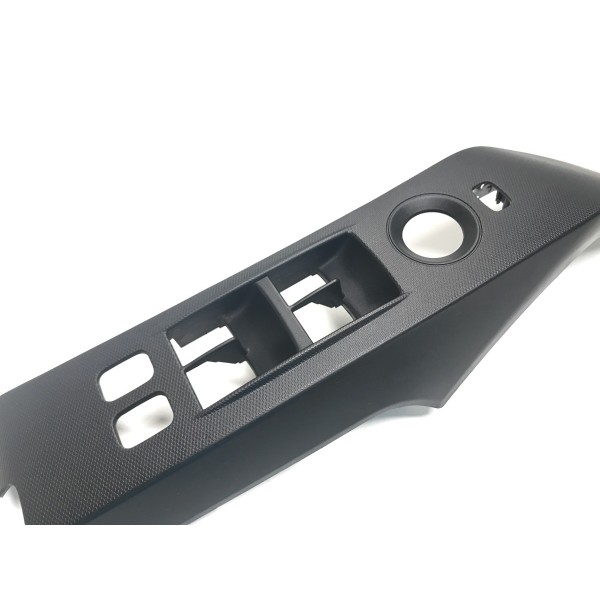 Acabamento Forro De Porta Ssangyong Korando 2012