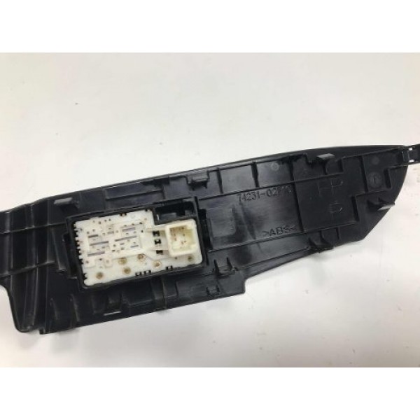 Botão Vidro Elétrico Dianteira Direita Toyota Corolla 2015