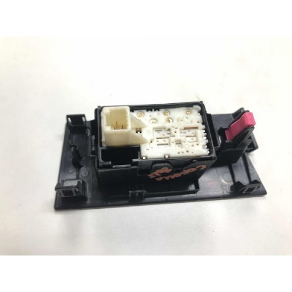 Botão Vidro Elétrico Traseiro Esquerda Toyota Corolla 2015