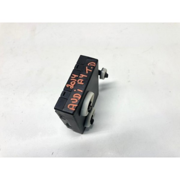 Módulo De Porta Traseira Direita Audi A4 2.0 2014 8t0959795q