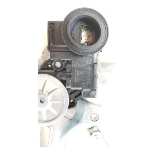 Máquina Vidro Elétrico D.d. Toyota Prius Híbrid 1.8 2016