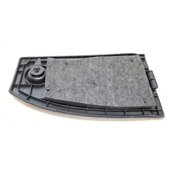 Tampa Lateral Direita Porta Malas Audi A3 1.8 Sportback 2014