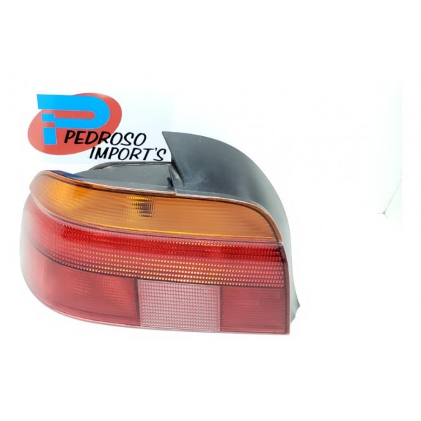 Sinaleira Traseira Bmw E39 520 525 530 8358032 