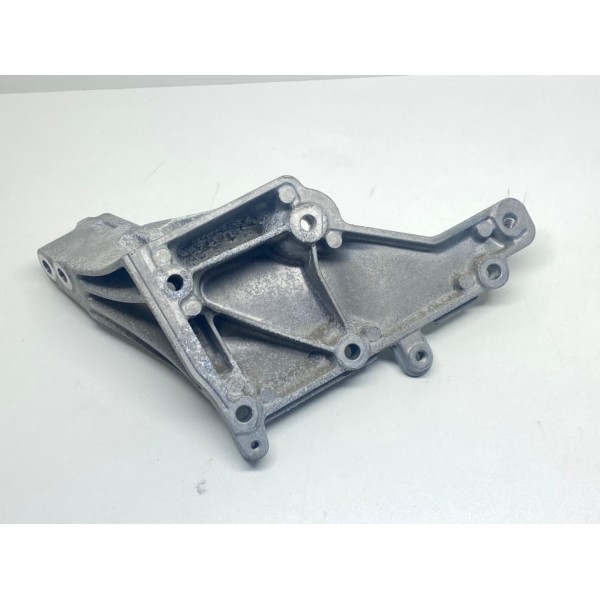 Suporte Motor Esquerdo Mercedes-benz Amg 63 5.5 V8 2015 