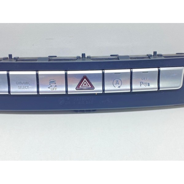 Botão Alerta Controle Tração Mercedes-benz Slc300 2016  Preto