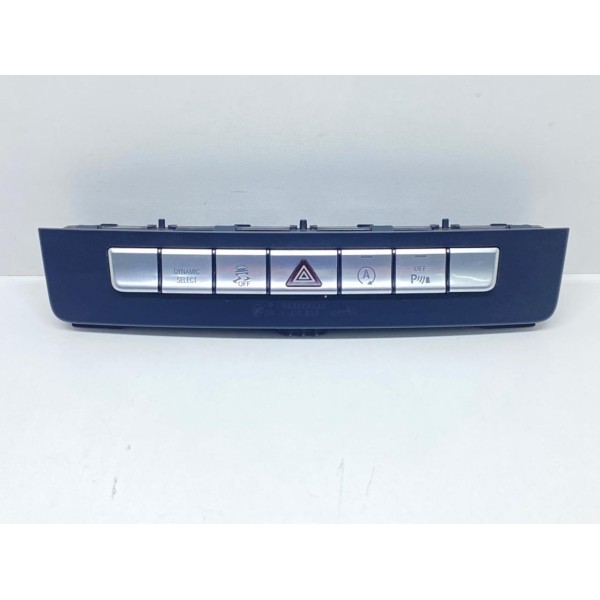 Botão Alerta Controle Tração Mercedes-benz Slc300 2016  Preto