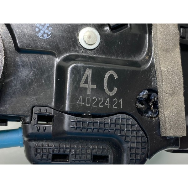 Fechadura Porta Traseira Direita Toyota Rav4 2014 4022421