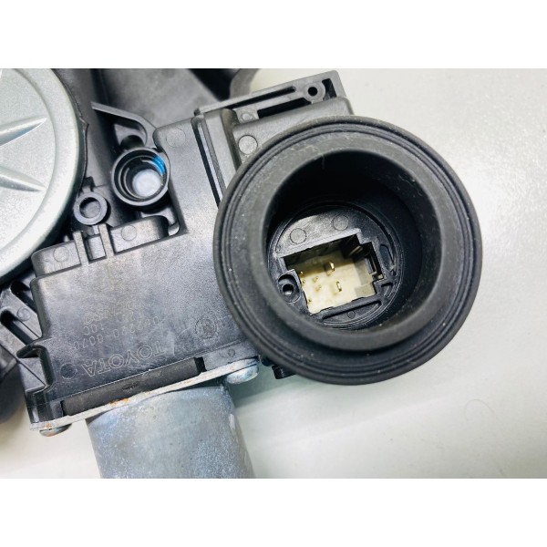 Máquina Vidro Porta Traseira Dir Toyota Corolla Hybrid 2020