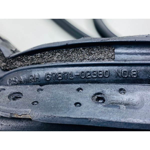 Borracha Externa Porta Traseira Dir Toyota Corolla Hybrid 20