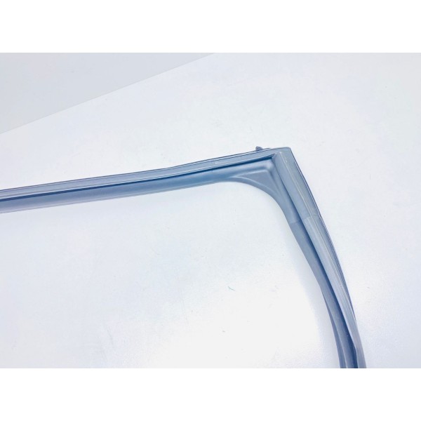 Canaleta Vidro Porta Traseira Dir Toyota Corolla Hybrid 2020