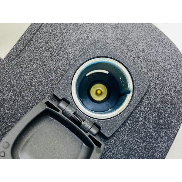 Carregador Com Acabamento Gm Equinox Premier 2019  23386238