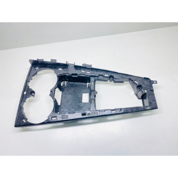 Suporte Console Central Audi A4 2.0 Ambiente 2018 8w1864261c