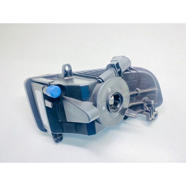 Farol De Milha Direito Audi A4 2013 Cód. 8k0941700b