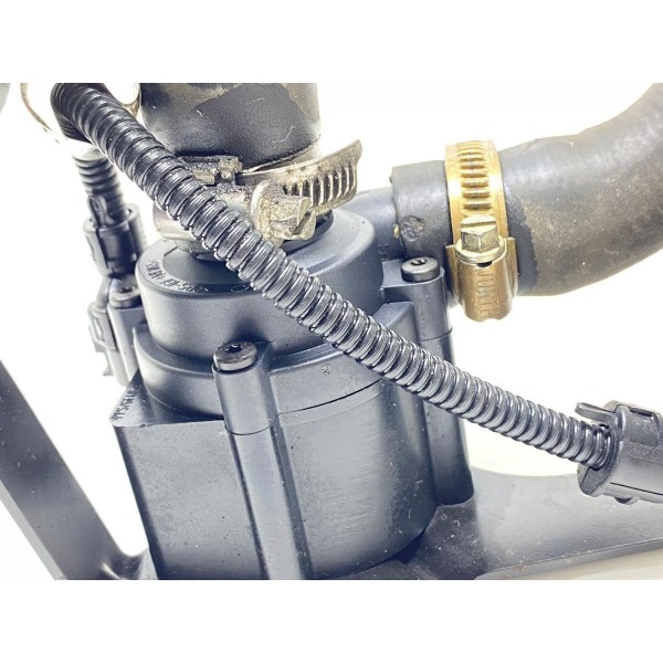 Bomba Auxiliar Refrigeração Bmw 750 V8 Hybrid 2012 