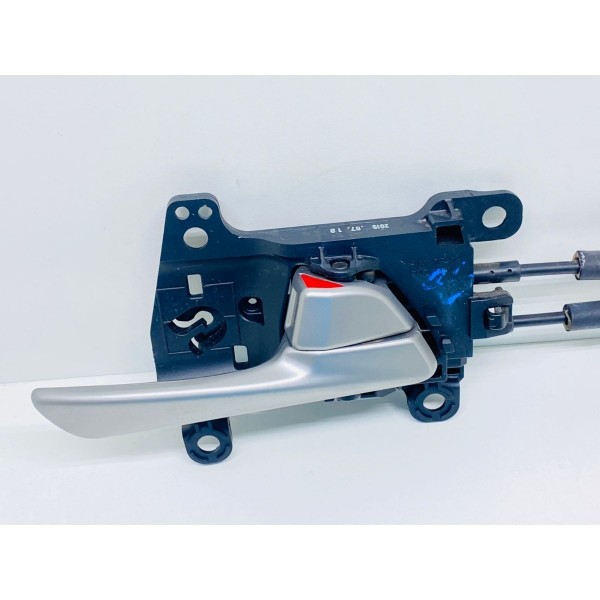 Maçaneta Dianteira Direita Hyundai New Tucson Turbo Gdi 2020 Prateado