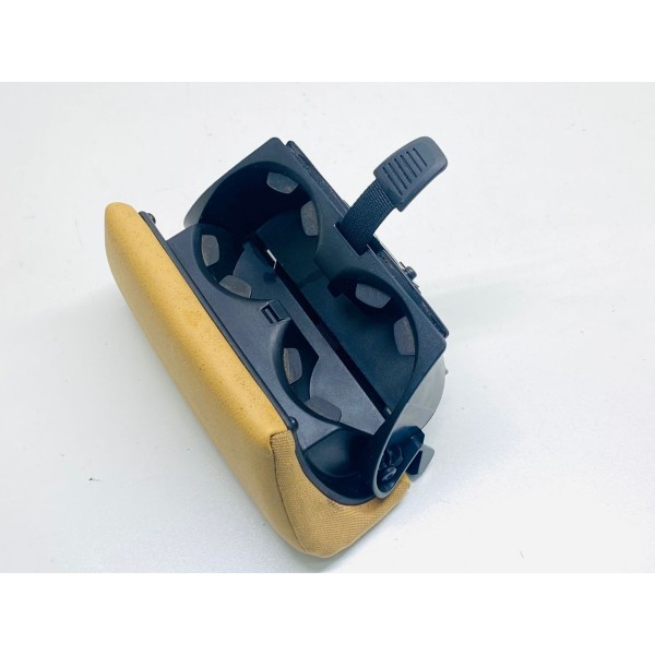 Porta Copo Traseiro Volvo V40 Cross Country T4 2018 39842064 Preto
