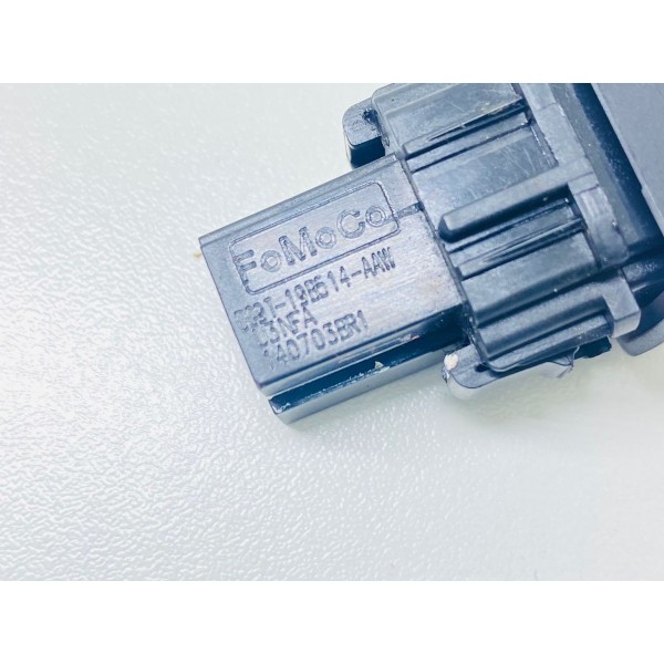 Botão Abertura Capô Trás. Ford Fusion Ecoboost 2.0 2015