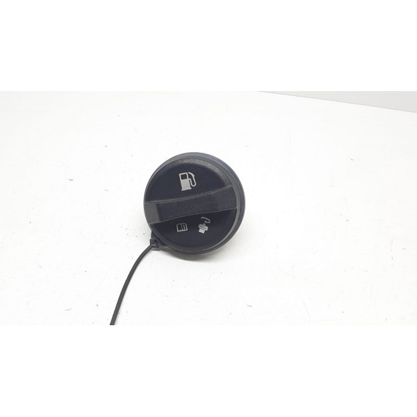 Tampa Combustivel Omega Fittipaldi 2011