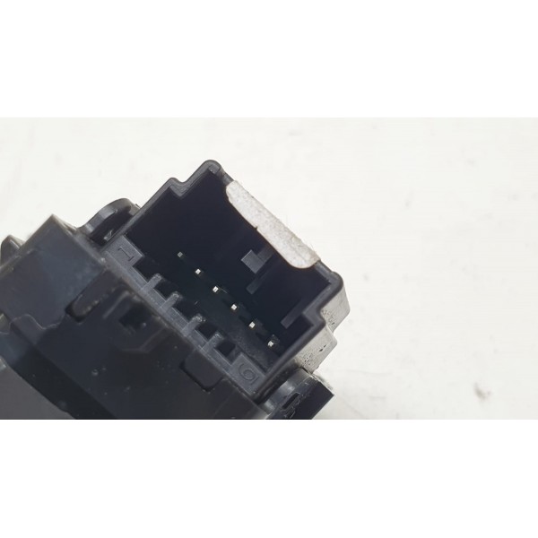 Botão Trava Porta Direita Gm Equinox Premier 2.0 Turbo 2019