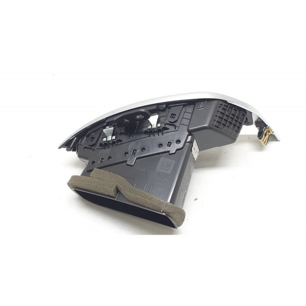 Difusor Ar Central Esquerdo Gm Equinox Premier 2.0 Turbo 18