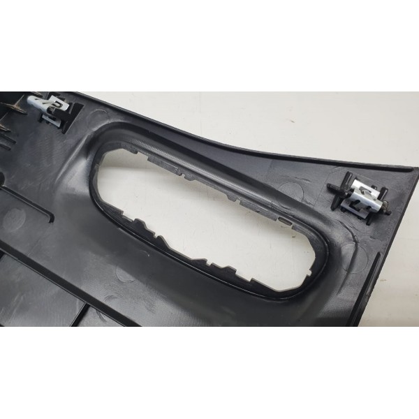 Acabamento Painel Com Botão De Abertura Do Capô Equinox 2018