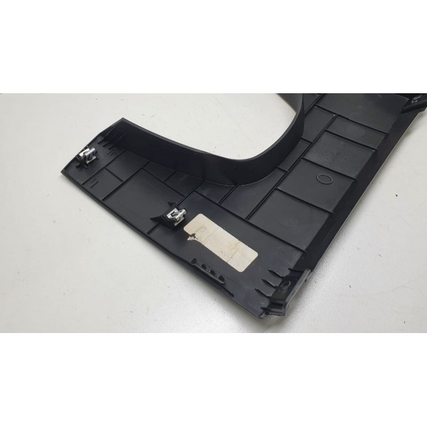 Acabamento Painel Com Botão De Abertura Do Capô Equinox 2018