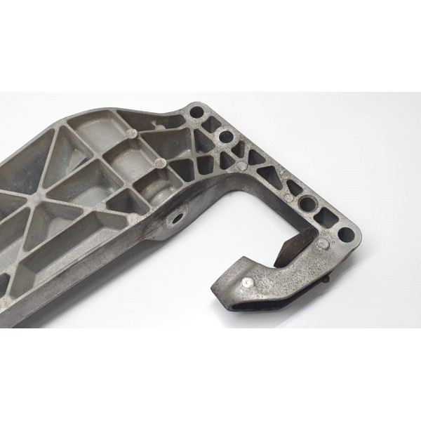 Travessa Caixa De Câmbio Bmw X3 F25 2014 Cód. 6786567