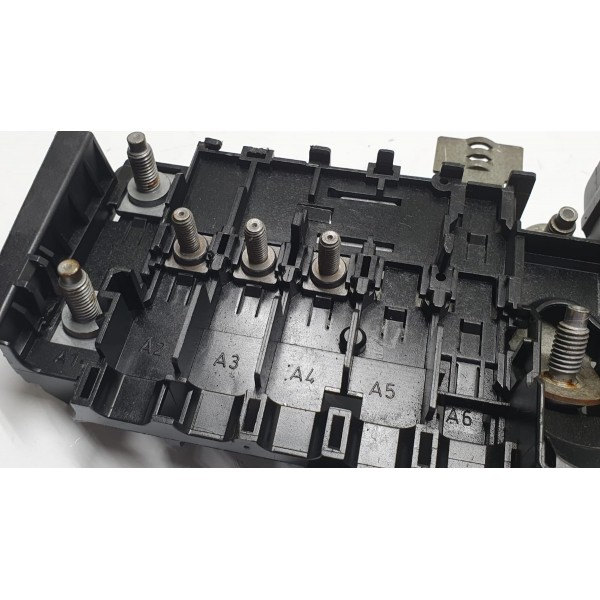 Circuito Caixa Fusível Mercedes Benz A 200 2015 A2465400950